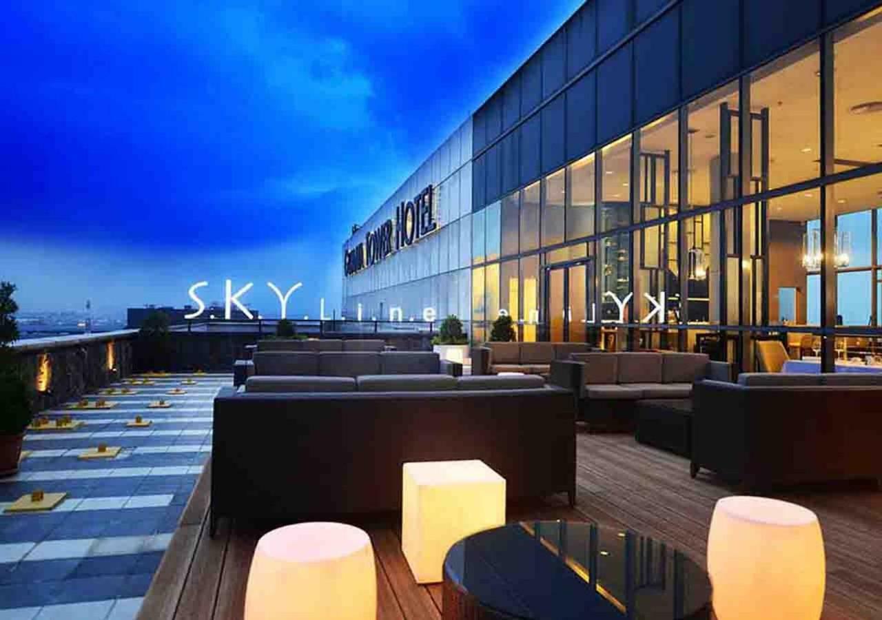 Gumaya Tower Hotel Semarang Esterno foto